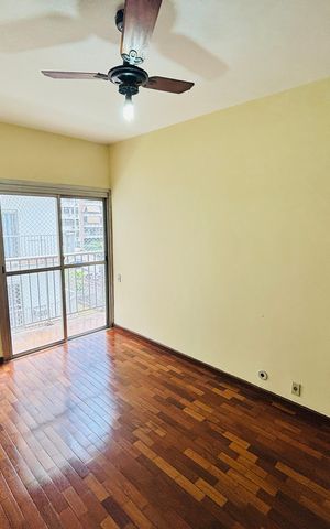 Apartamento à venda com 99m², 2 quartos e 1 vaga