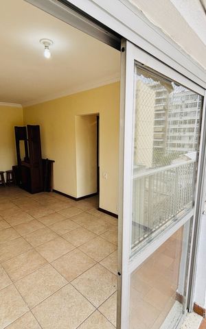 Apartamento à venda com 99m², 2 quartos e 1 vaga
