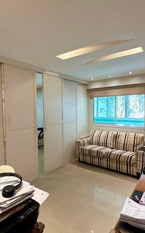 Apartamento à venda com 156m², 3 quartos e 2 vagas Apartamento à venda com 156m², 3 quartos e 2 vagasSuite 1