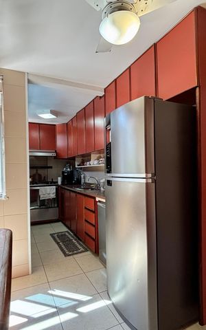 Apartamento à venda com 161m², 4 quartos e 2 vagasCozinha