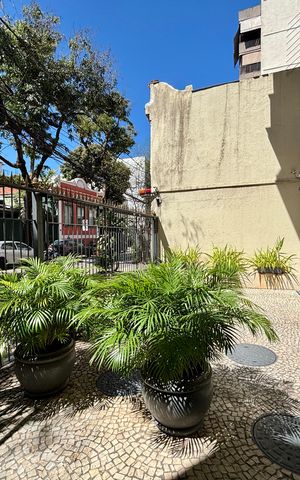 Apartamento à venda com 161m², 4 quartos e 2 vagasPortaria
