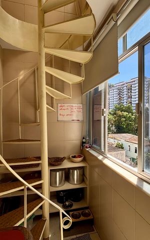 Apartamento à venda com 161m², 4 quartos e 2 vagasCozinha