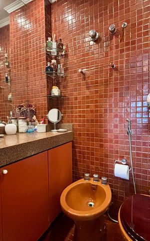 Apartamento à venda com 161m², 4 quartos e 2 vagasBanheiro da Suíte 2