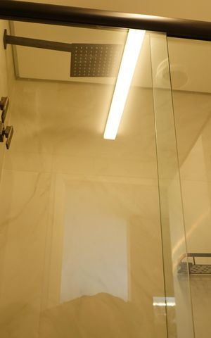 Apartamento à venda com 60m², 1 quarto e 2 vagasBanheiro