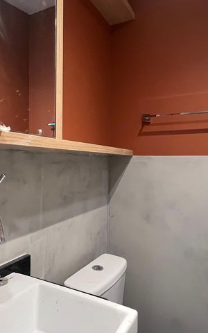 Studio à venda com 28m², 1 quarto e sem vaga Studio à venda com 28m², 1 quarto e sem vagaBanheiro