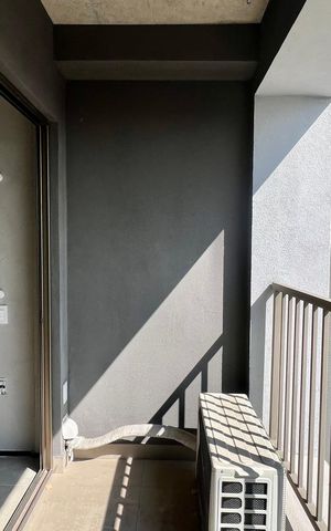 Studio à venda com 28m², 1 quarto e sem vaga Studio à venda com 28m², 1 quarto e sem vagaVaranda do Studio