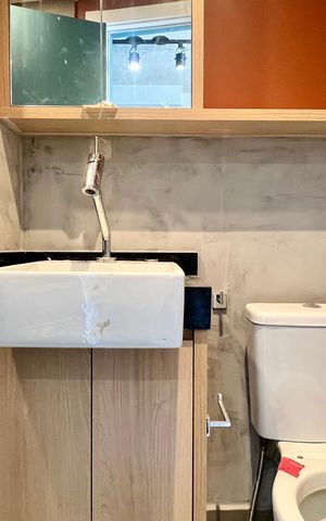 Studio à venda com 28m², 1 quarto e sem vaga Studio à venda com 28m², 1 quarto e sem vagaBanheiro