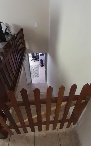 Casa à venda com 146m², 3 quartos e 2 vagas Casa à venda com 146m², 3 quartos e 2 vagasÁrea externa