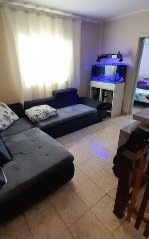Casa à venda com 146m², 3 quartos e 2 vagas Casa à venda com 146m², 3 quartos e 2 vagasSala