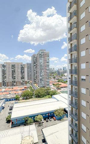 Apartamento para alugar com 37m², 2 quartos e sem vaga Apartamento para alugar com 37m², 2 quartos e sem vagaVista do Quarto 2
