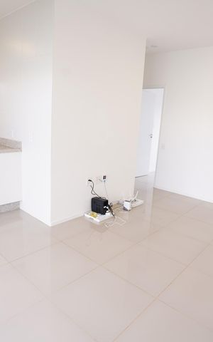 Casa de condomínio para alugar com 80m², 2 quartos e 2 vagasSala/cozinha