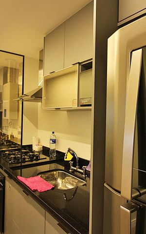 Apartamento à venda com 75m², 2 quartos e 2 vagasCozinha e Área de Serviço