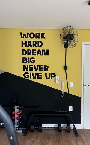 Studio para alugar com 18m², 1 quarto e sem vaga Studio para alugar com 18m², 1 quarto e sem vagaÁrea comum - Academia