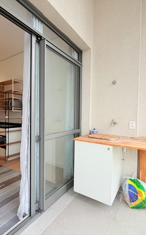 Studio para alugar com 33m², 1 quarto e 1 vaga Studio para alugar com 33m², 1 quarto e 1 vagaVaranda