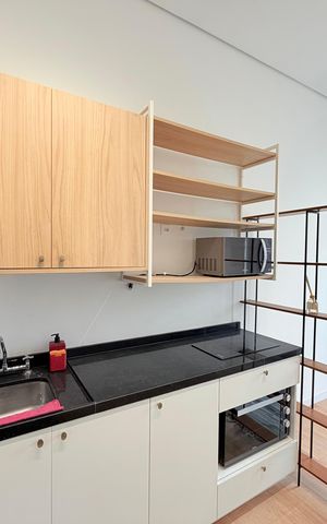 Studio para alugar com 33m², 1 quarto e 1 vaga Studio para alugar com 33m², 1 quarto e 1 vagaCozinha
