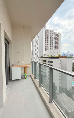 Studio para alugar com 33m², 1 quarto e 1 vaga Studio para alugar com 33m², 1 quarto e 1 vagaVaranda