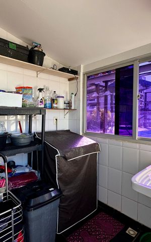 Apartamento à venda com 330m², 4 quartos e 3 vagas Apartamento à venda com 330m², 4 quartos e 3 vagasÁrea de Serviço