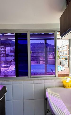 Apartamento à venda com 330m², 4 quartos e 3 vagas Apartamento à venda com 330m², 4 quartos e 3 vagasÁrea de Serviço