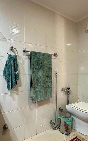 Apartamento à venda com 330m², 4 quartos e 3 vagas Apartamento à venda com 330m², 4 quartos e 3 vagasQuarto 5 - Suite - Banheiro