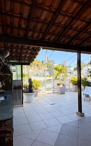 Apartamento à venda com 330m², 4 quartos e 3 vagas Apartamento à venda com 330m², 4 quartos e 3 vagasVaranda Sala