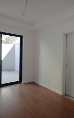 Apartamento à venda com 267m², 4 quartos e 3 vagasSuite 2