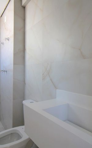 Apartamento à venda com 267m², 4 quartos e 3 vagasBanheiro da Suíte 3