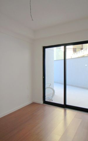 Apartamento à venda com 267m², 4 quartos e 3 vagasSuite 2