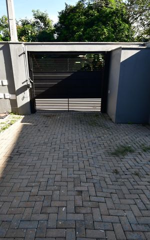Casa de condomínio para alugar com 96m², 3 quartos e 2 vagasGaragem