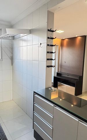 Apartamento à venda com 52m², 2 quartos e 1 vaga Apartamento à venda com 52m², 2 quartos e 1 vagaCozinha
