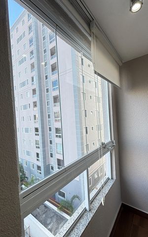 Apartamento à venda com 52m², 2 quartos e 1 vaga Apartamento à venda com 52m², 2 quartos e 1 vagaSala - Varanda