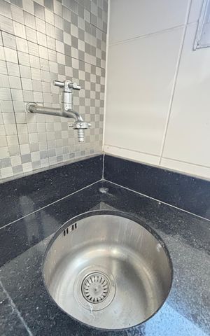 Apartamento à venda com 52m², 2 quartos e 1 vaga Apartamento à venda com 52m², 2 quartos e 1 vagaÁrea de Serviço