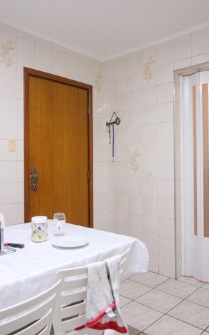 Casa para alugar com 200m², 3 quartos e 4 vagas