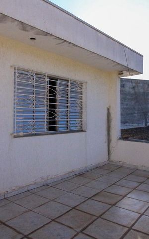 Casa para alugar com 200m², 3 quartos e 4 vagas