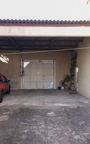 Casa para alugar com 200m², 3 quartos e 4 vagas