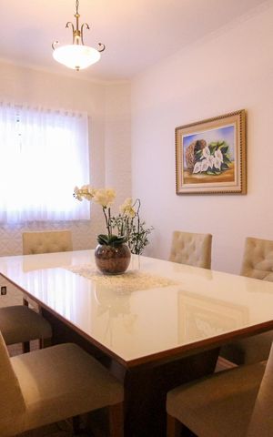 Casa para alugar com 200m², 3 quartos e 4 vagas