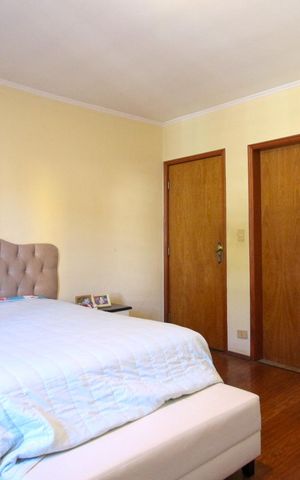 Casa para alugar com 200m², 3 quartos e 4 vagas