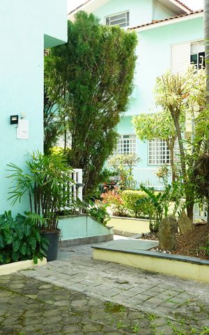 Casa de condomínio à venda com 118m², 3 quartos e 3 vagasGaragem