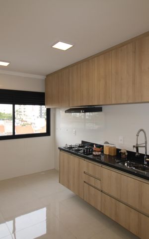 Casa à venda com 140m², 3 quartos e 2 vagasCozinha