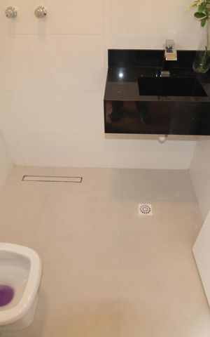 Casa à venda com 140m², 3 quartos e 2 vagasBanheiro - Suíte 3