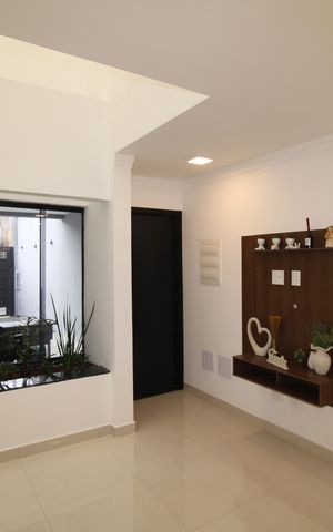 Casa à venda com 140m², 3 quartos e 2 vagasSala