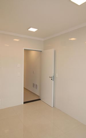 Casa à venda com 140m², 3 quartos e 2 vagasCozinha