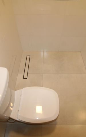 Casa à venda com 140m², 3 quartos e 2 vagasBanheiro - Suíte 2 