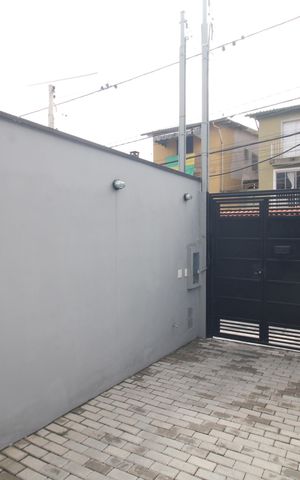 Casa à venda com 140m², 3 quartos e 2 vagasGaragem