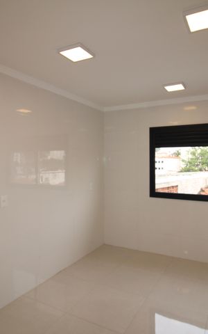 Casa à venda com 140m², 3 quartos e 2 vagasCozinha
