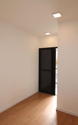 Casa à venda com 140m², 3 quartos e 2 vagasSuíte 3