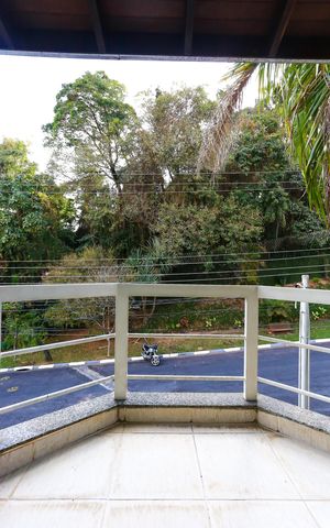Casa de condomínio à venda com 340m², 4 quartos e 4 vagas Casa de condomínio à venda com 340m², 4 quartos e 4 vagasVista Quarto 1