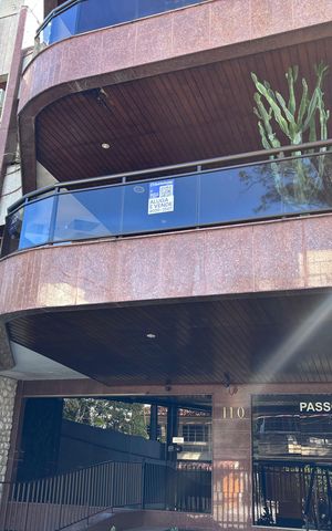 Apartamento para alugar com 185m², 4 quartos e 4 vagas Apartamento para alugar com 185m², 4 quartos e 4 vagasFachada