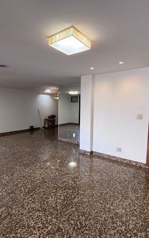 Apartamento para alugar com 185m², 4 quartos e 4 vagas Apartamento para alugar com 185m², 4 quartos e 4 vagasSala