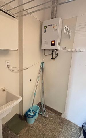 Apartamento para alugar com 185m², 4 quartos e 4 vagas Apartamento para alugar com 185m², 4 quartos e 4 vagasÁrea de Serviço