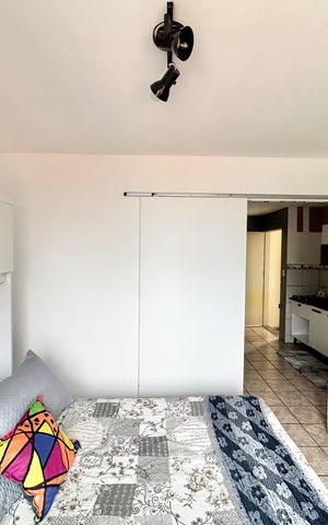 Apartamento à venda com 42m², 1 quarto e sem vagaQuarto